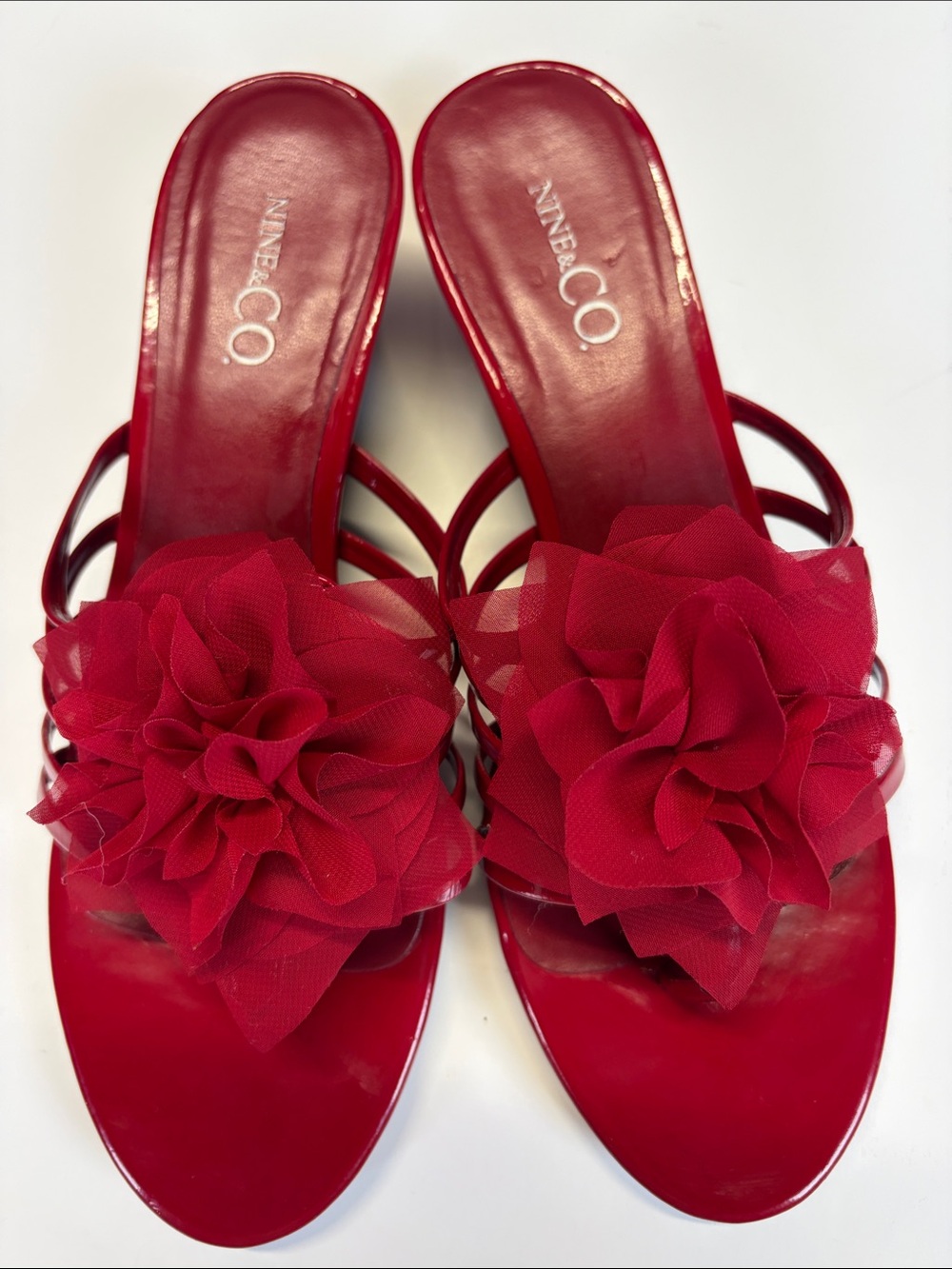 Nine & Co Red Floral Kitten Heel Slide Sandals Dress Shoes Womens Size 8